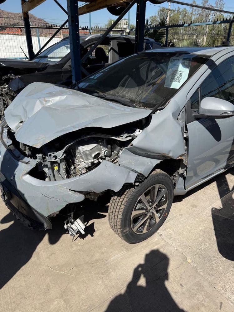 TOYOTA PRIUS C HB 1.5 AUT 2021